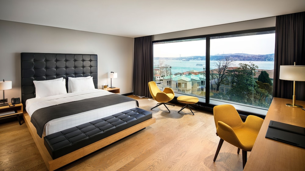 METROPOLITAN HOTELS BOSPHORUS 24/75