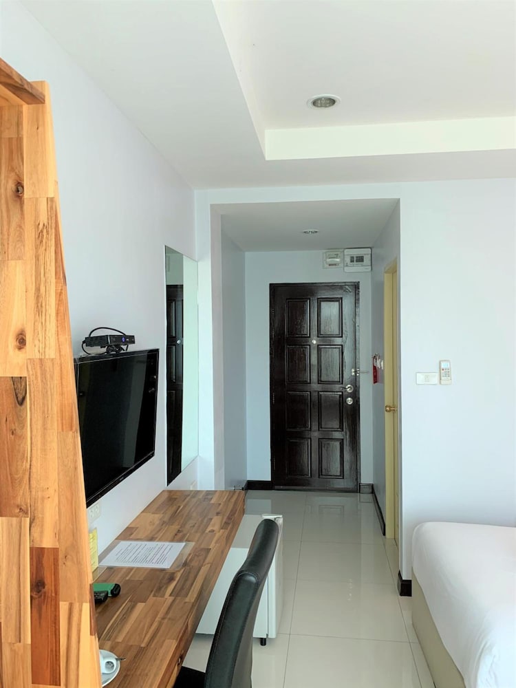 Nan Panwa Hotel 43/53