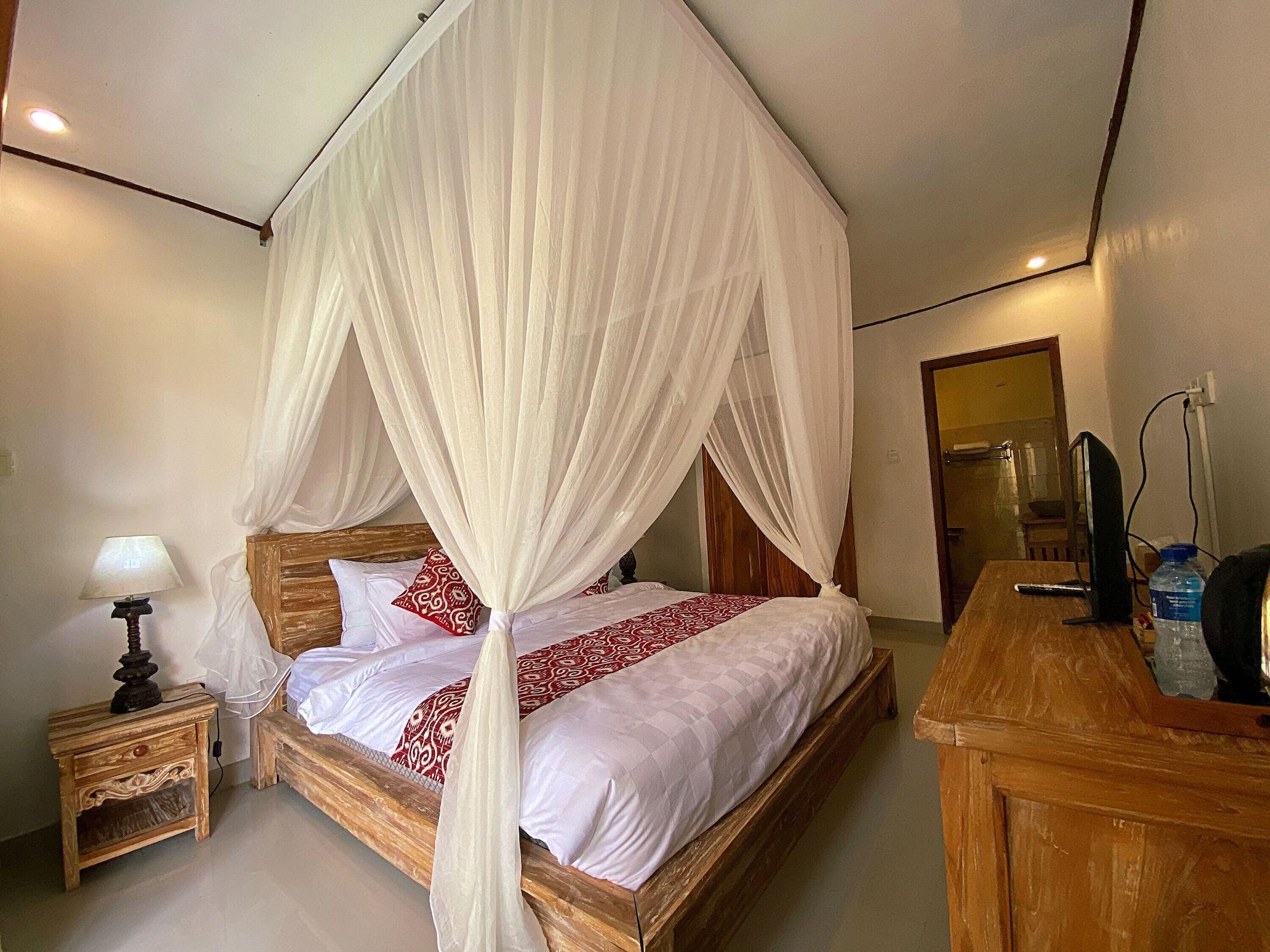 2 Bedrooms, Pool, Villa