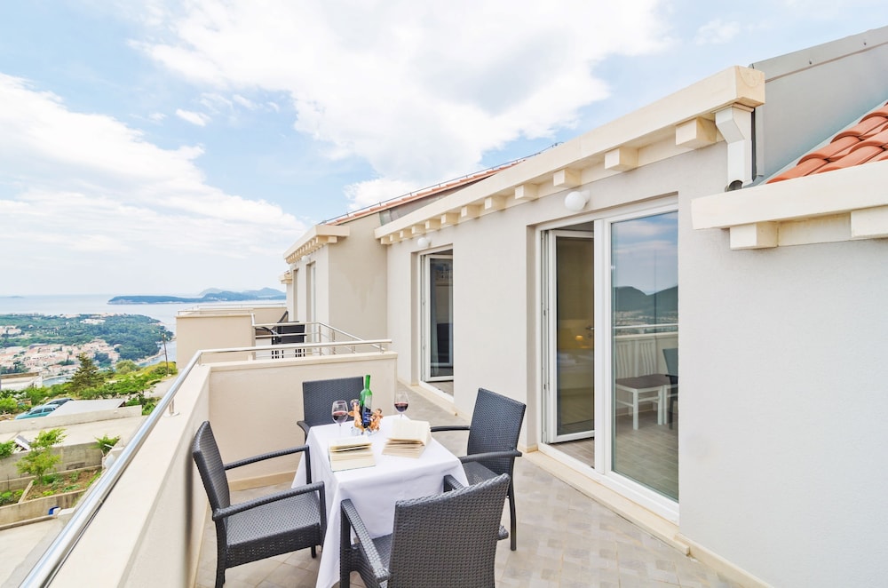 Apartments Villa Dadic 24/70