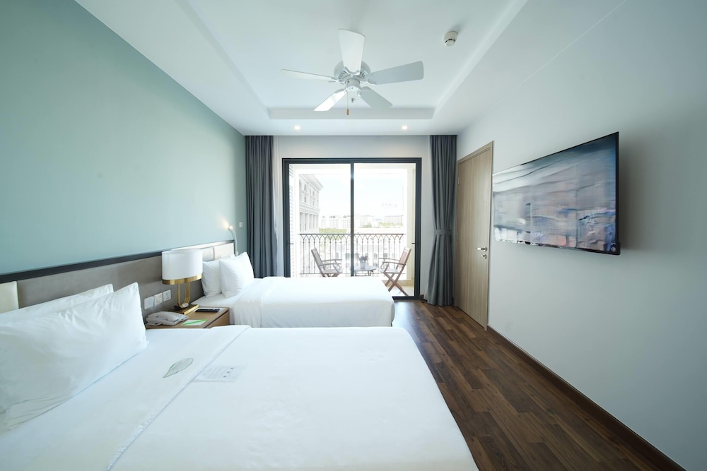 Wyndham Garden Grandworld Phu Quoc 25/70