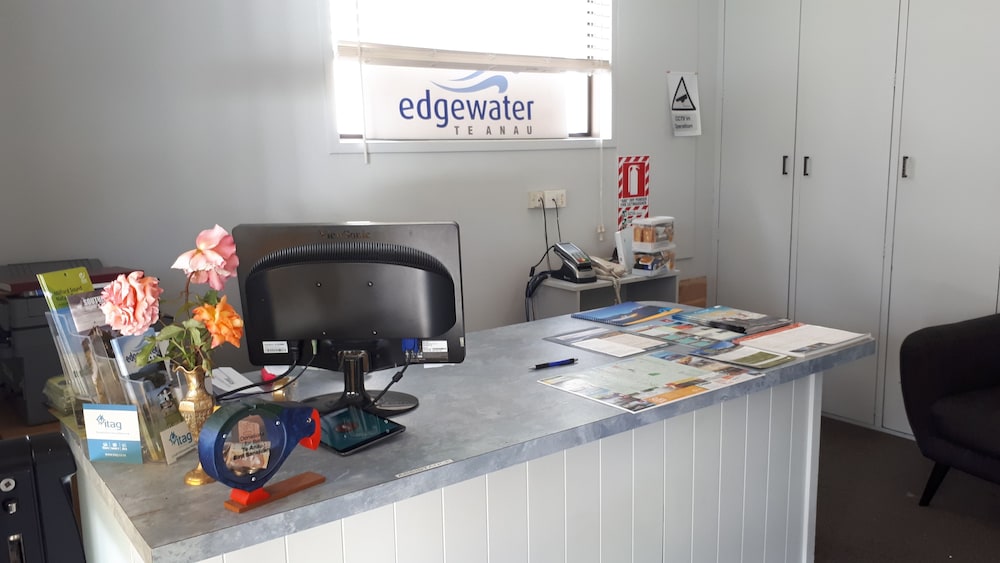 Edgewater Motel 60/71