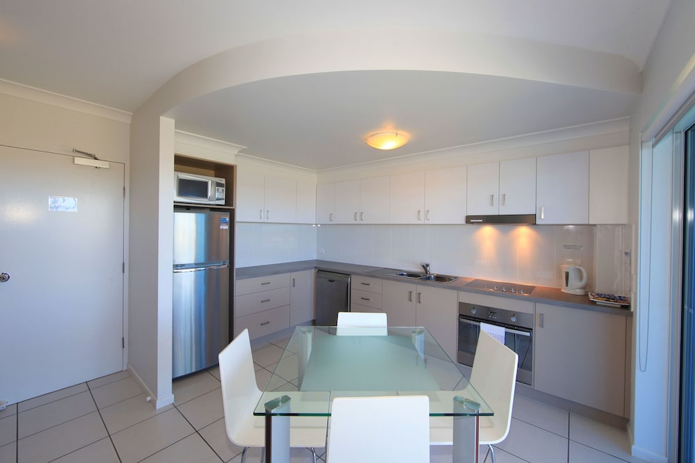 Koola Beach Apartments 28/63