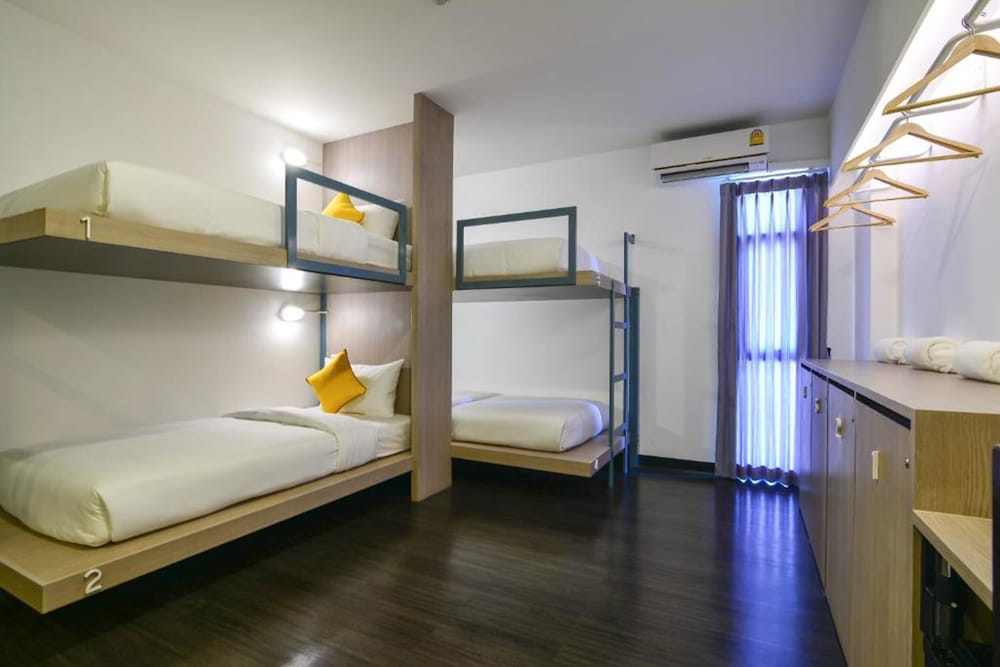 Wake Up Aonang Hotel 26/69
