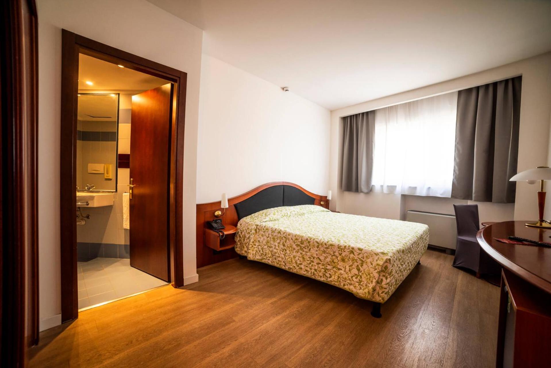 Hotel Donizetti 20/57