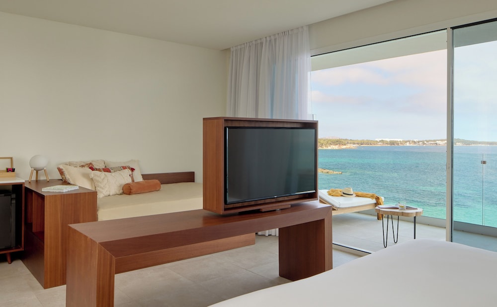 Melia Ibiza 40/49