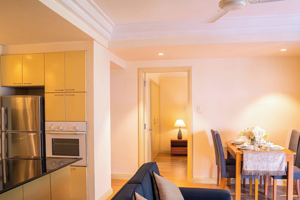 Saigon Apartments 45/72