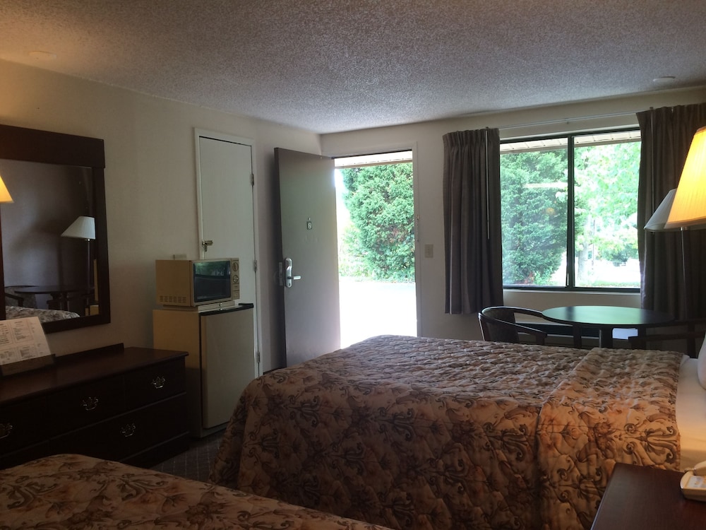 Motel6 Salem, VA 26/52