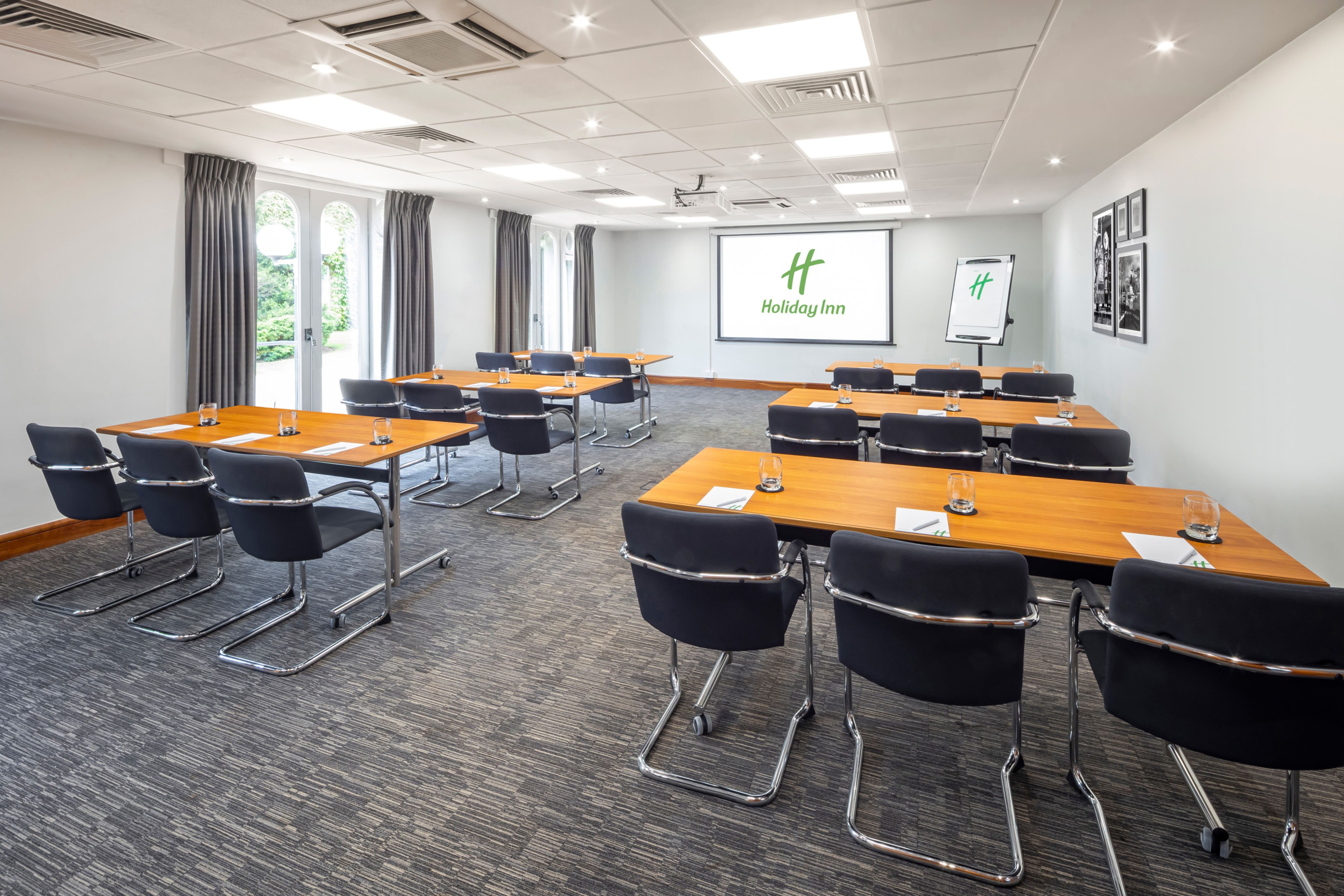 Holiday Inn Gloucester Cheltenham 40/49