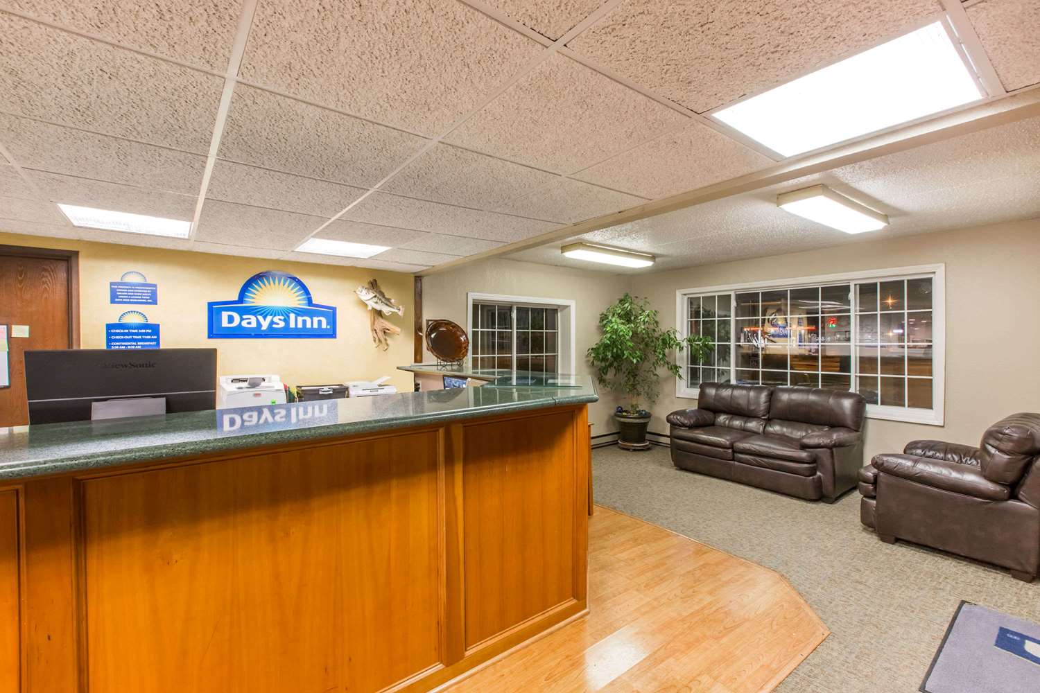 Days Inn By Wyndham Pierre 3/33