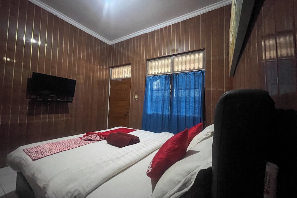 OYO 4003 Ceria Guesthouse Seminyak 27/39