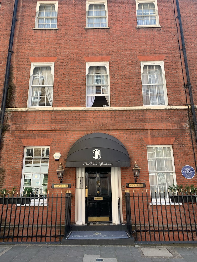 Park Lane Apartments/shaw House
