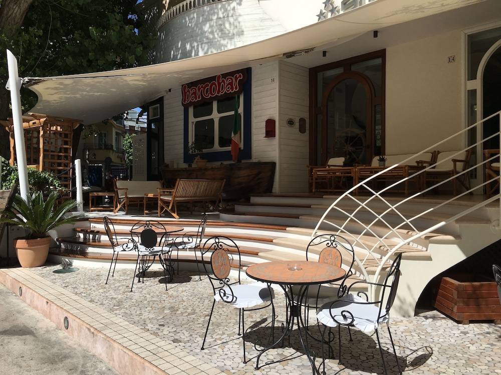Boutique & Spa Sirenahotel 33/45