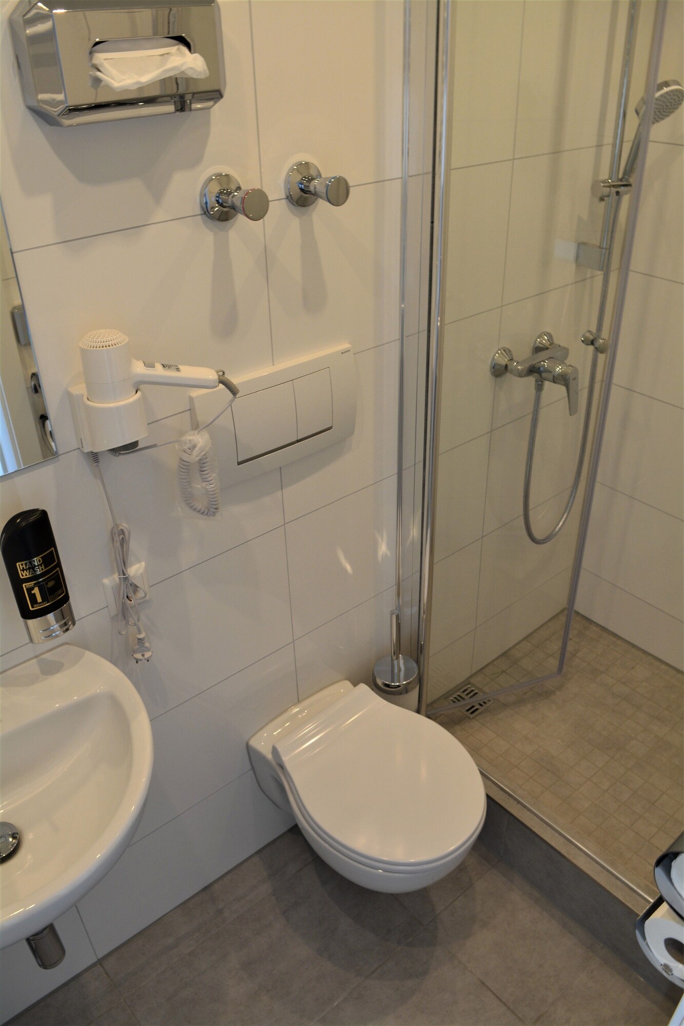 غرفة قياسية مفردة، Hotel BaWu 13/14