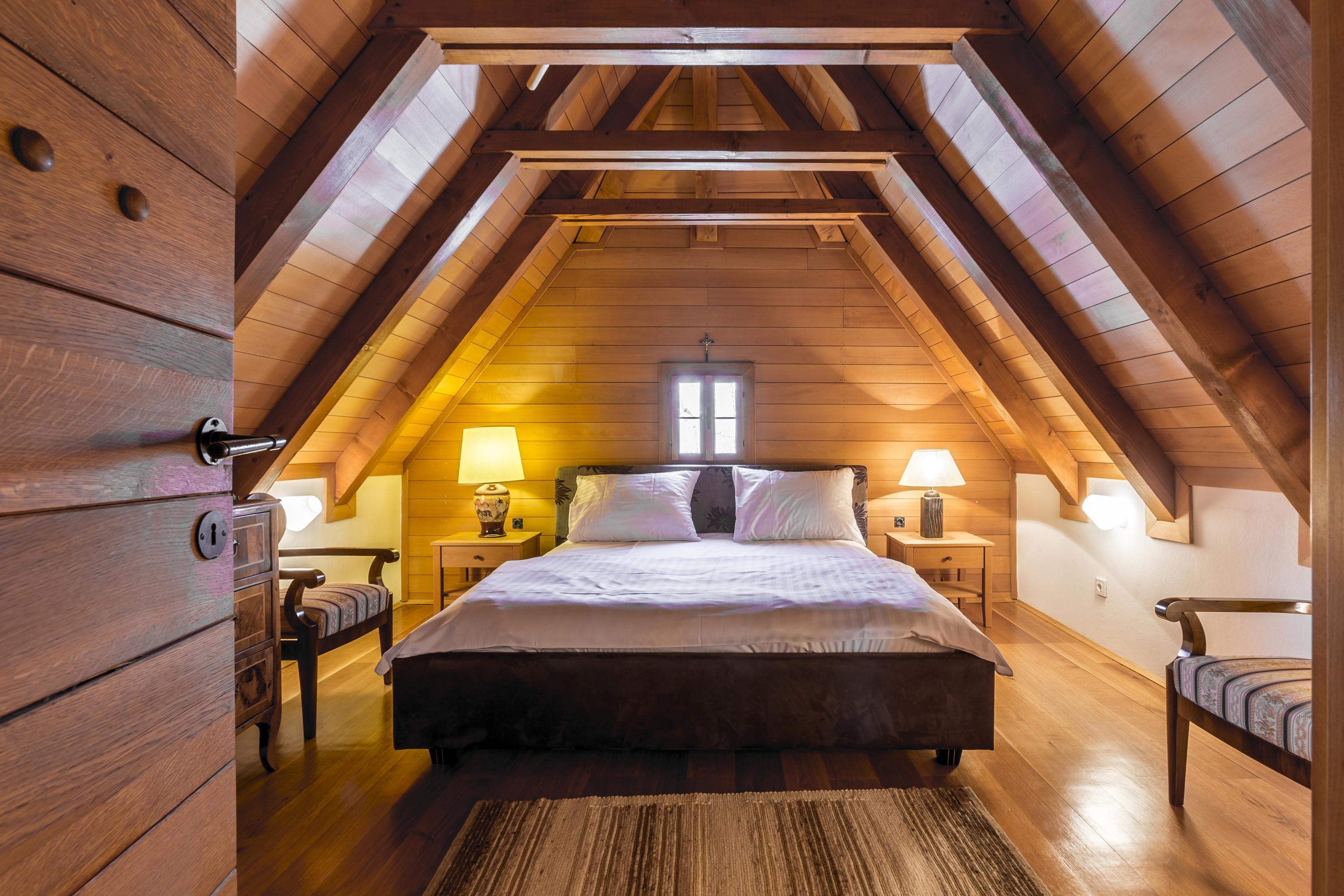 2 Bedrooms, Lodge