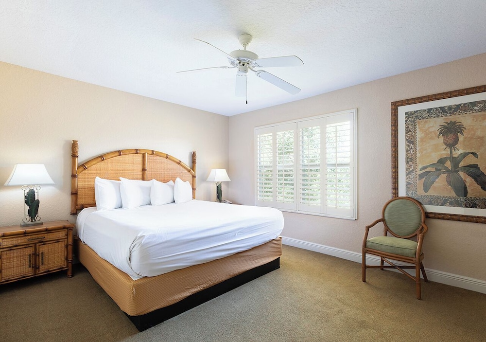 4 Bedrooms, Town House, 2 King Beds, 2 Queen Beds, 3 Bathrooms, Sofa, Accessible