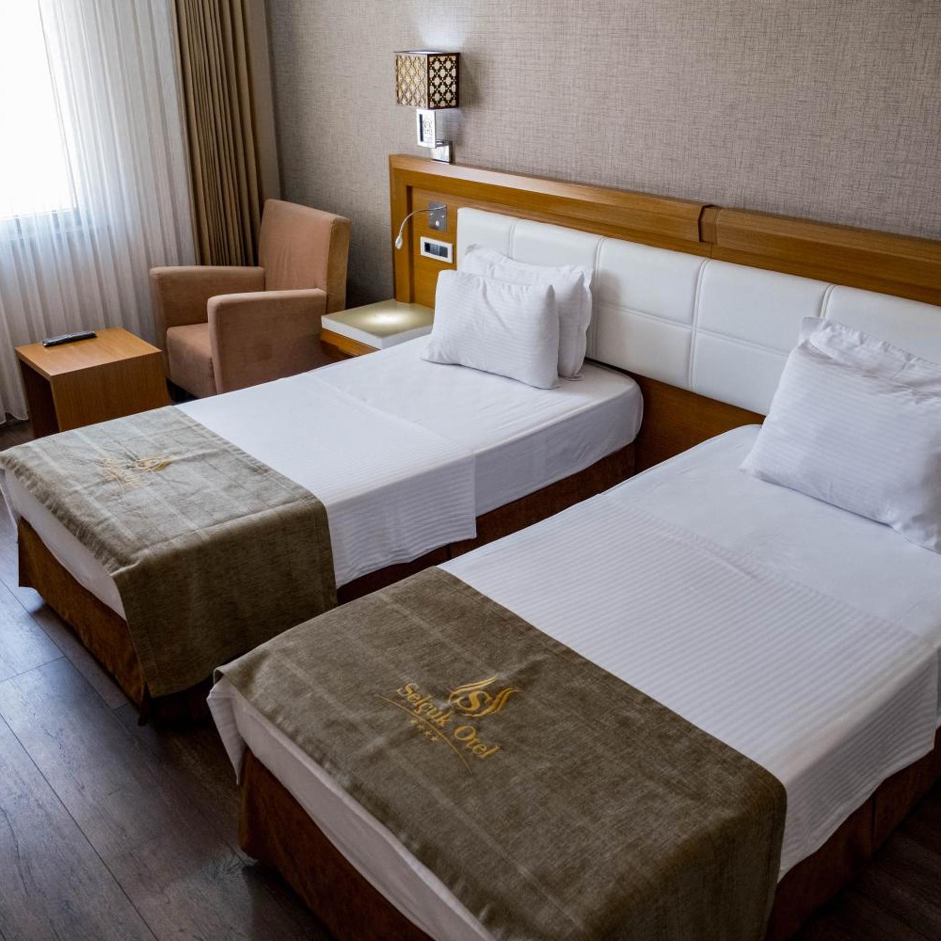 Standard, Single, Selcuk Hotel Sems I Tebrizi 18/22