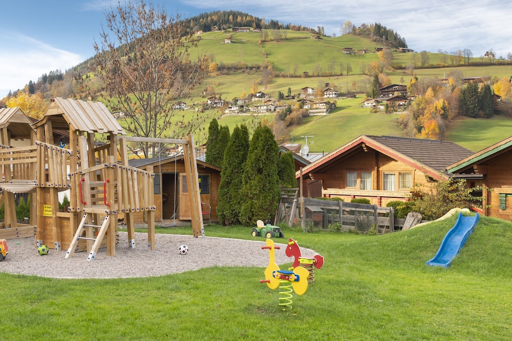 Hotel Schneeberger 69/75
