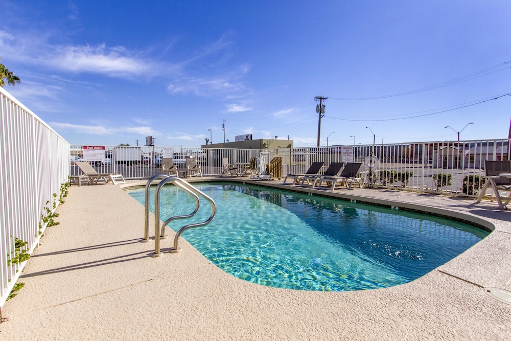 Motel6 Phoenix, AZ - Airport - 24th Street in PHOENIX - AZ