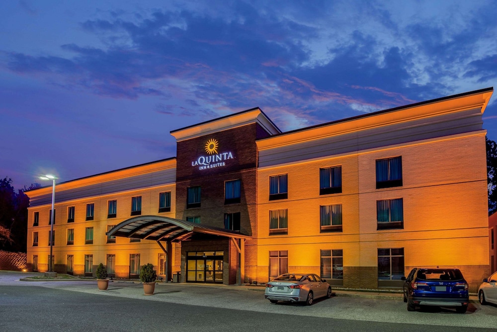 La Quinta Inn & Suites by Wyndham Bel Air/I-95 Exit 77A 1/44