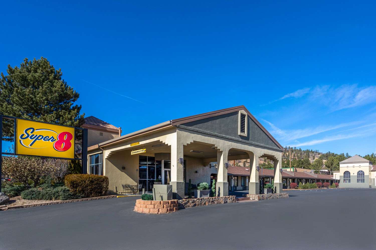 Super 8 by Wyndham NAU/Downtown Conference Center 3/30