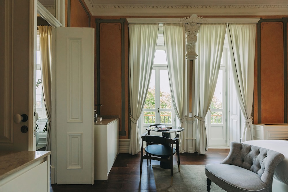Royal, Master, Twin Beds, with View، Torel Palace Lisbon 4/5