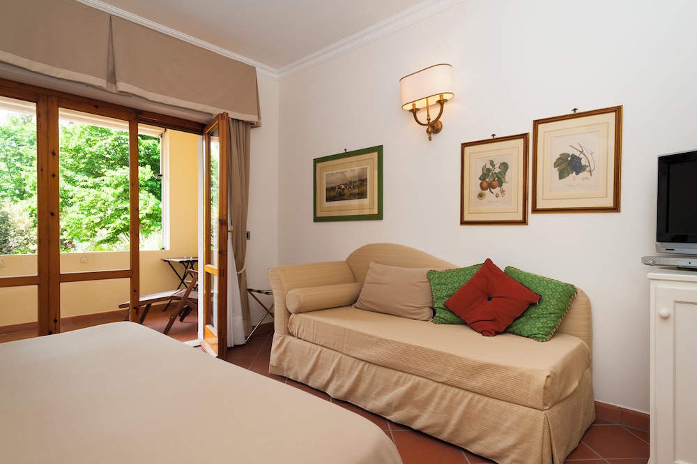 Hotel Villa Ottone 26/50