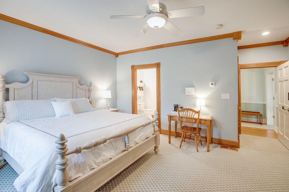 Biddle Point Inn & Event Venue 9/53