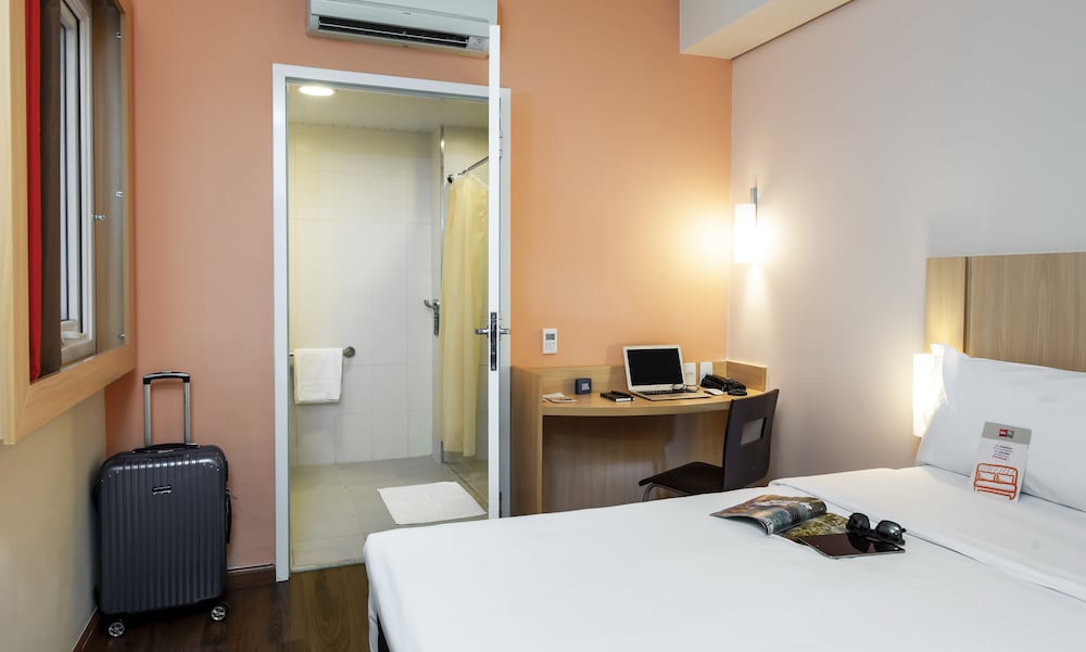 Ibis Ourinhos 23/62