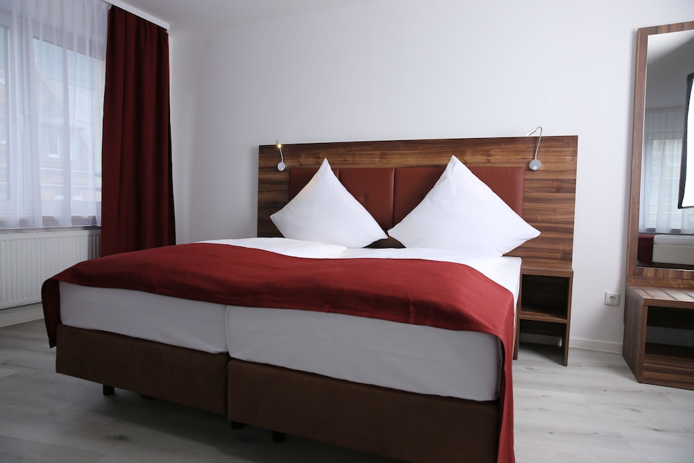 Hotel Grand Corner 25/50