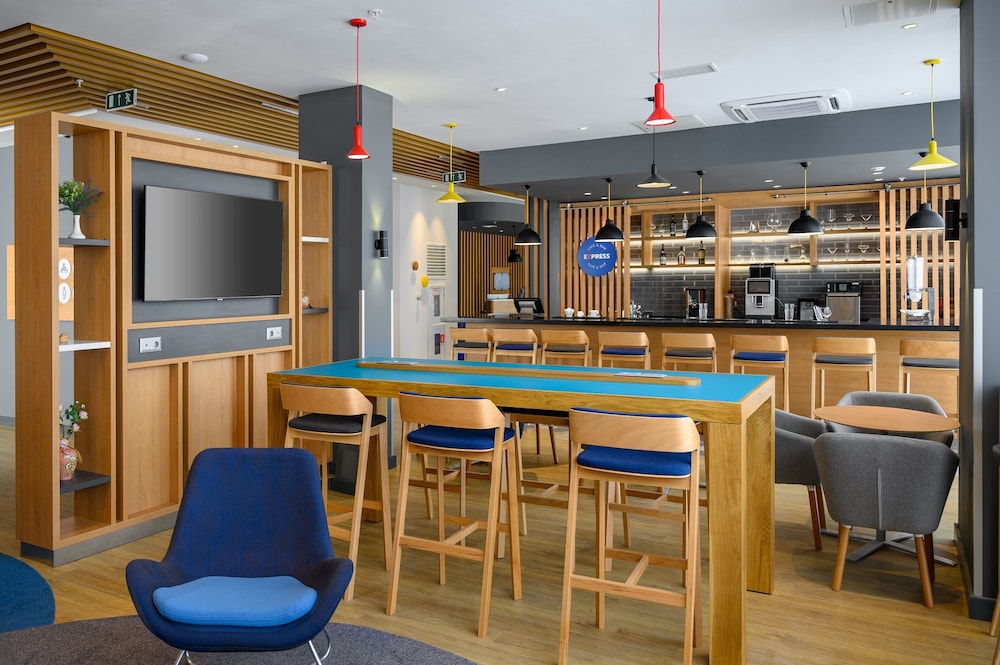 Holiday Inn Express - Almaty, an IHG Hotel 30/47