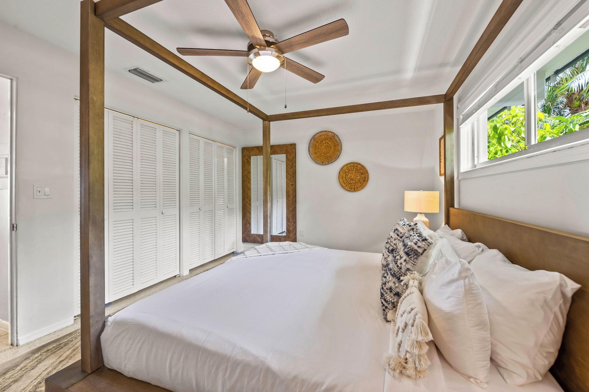 1 Bedroom, Suite, King Bed, Beach Front