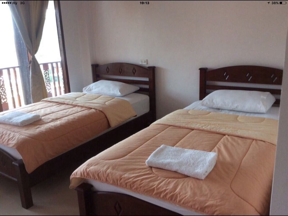 STANDARD, DOUBLE BED