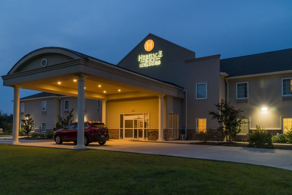 Heritage Place Hotel & Suites 42/48