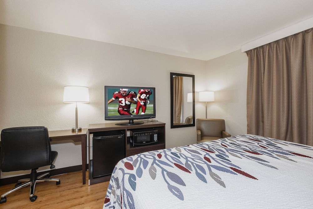 Red Roof Inn Roanoke Rapids 16/31