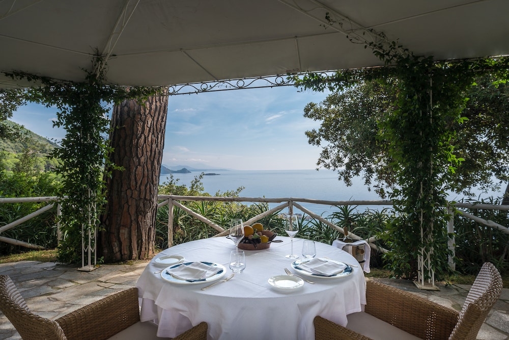 Santavenere Hotel 57/71
