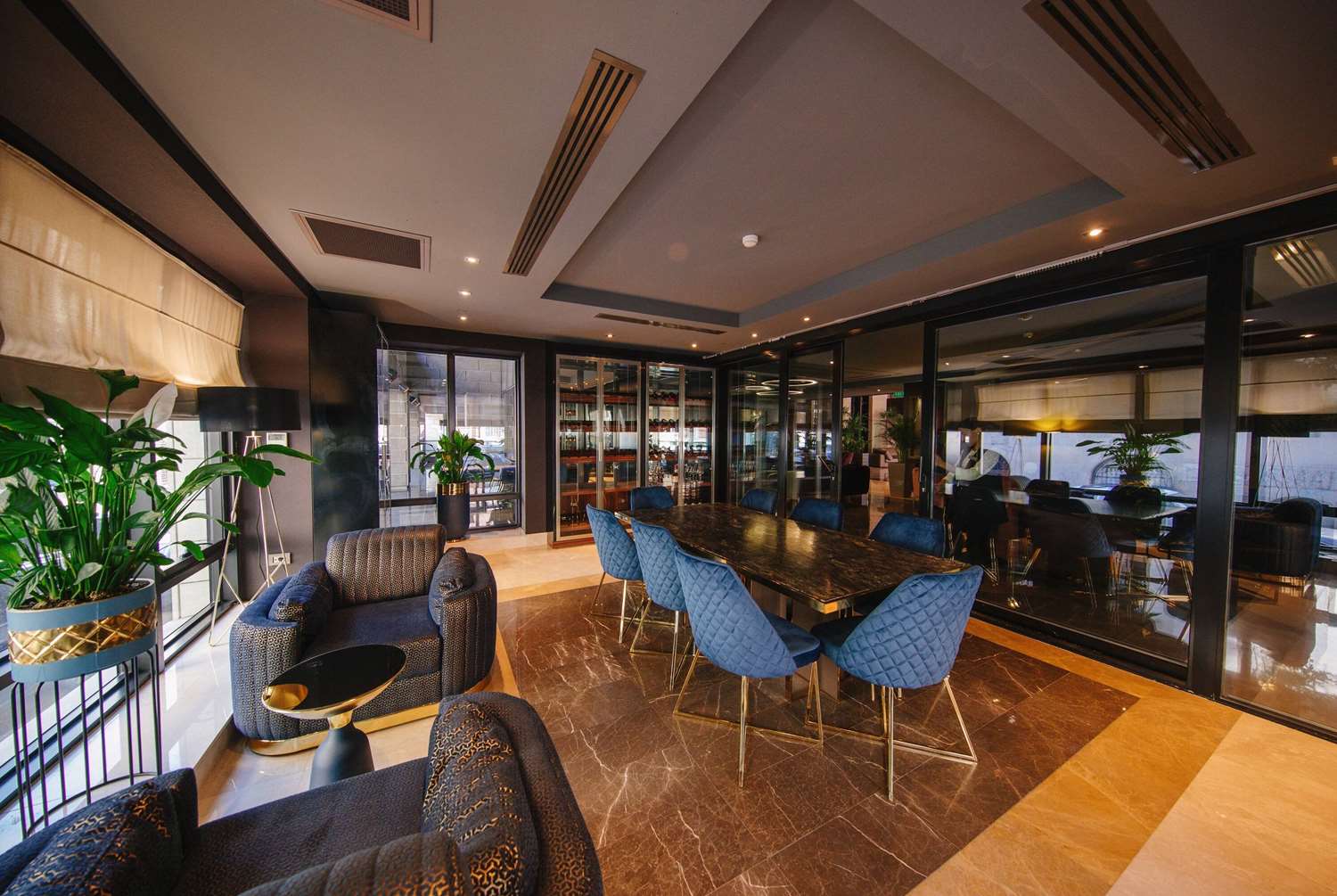 Wyndham Grand Tbilisi 49/53