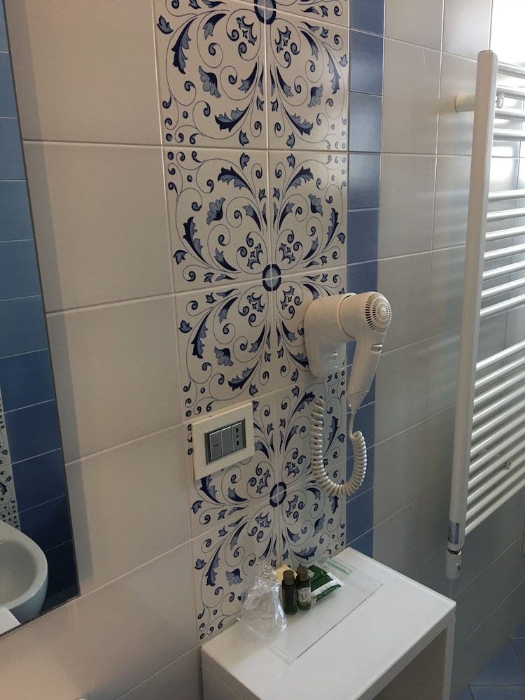 DELUXE, APARTMENT