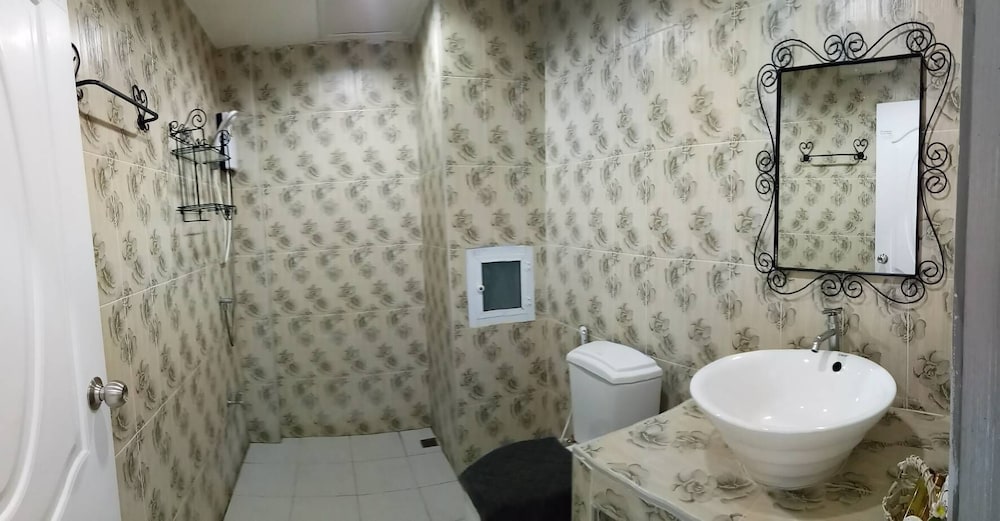 Na Banmae Resort 69/69