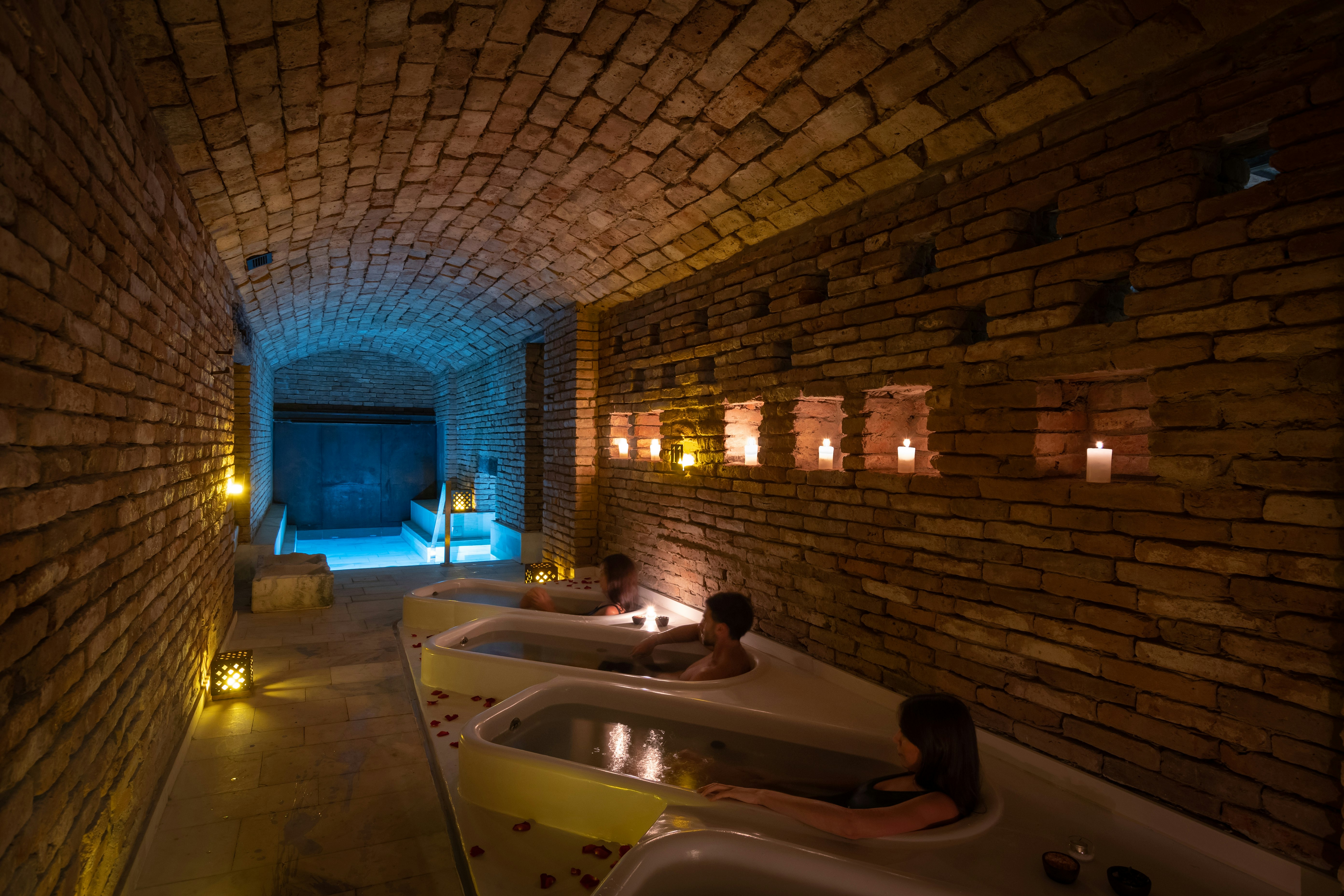 Azur Real Boutique Hotel 32/55