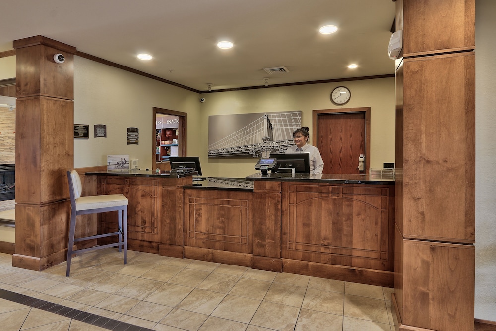 Staybridge Suites Albuquerque North 6/78