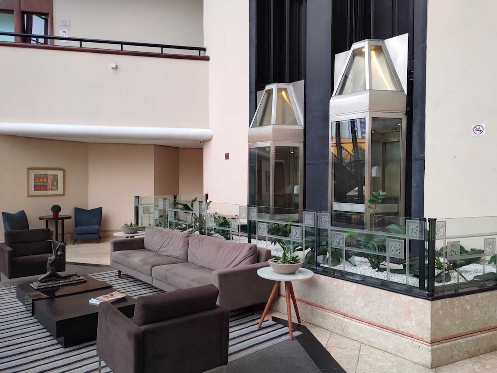 Summit Flat Service Sao Jose dos Campos 16/19