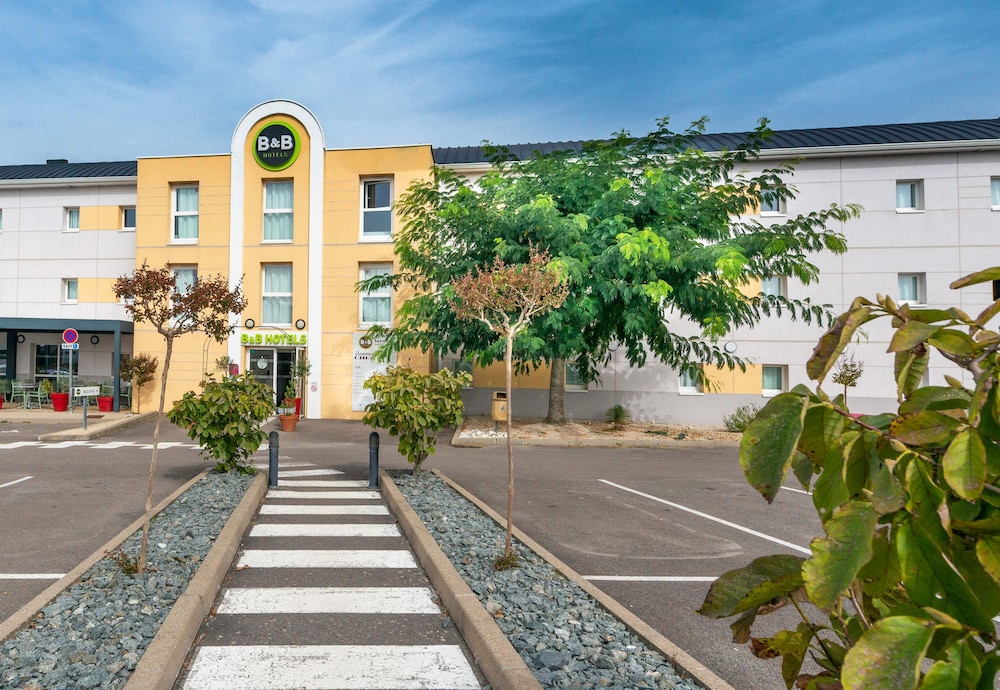 B&B Hotel Cholet Nord 60/64