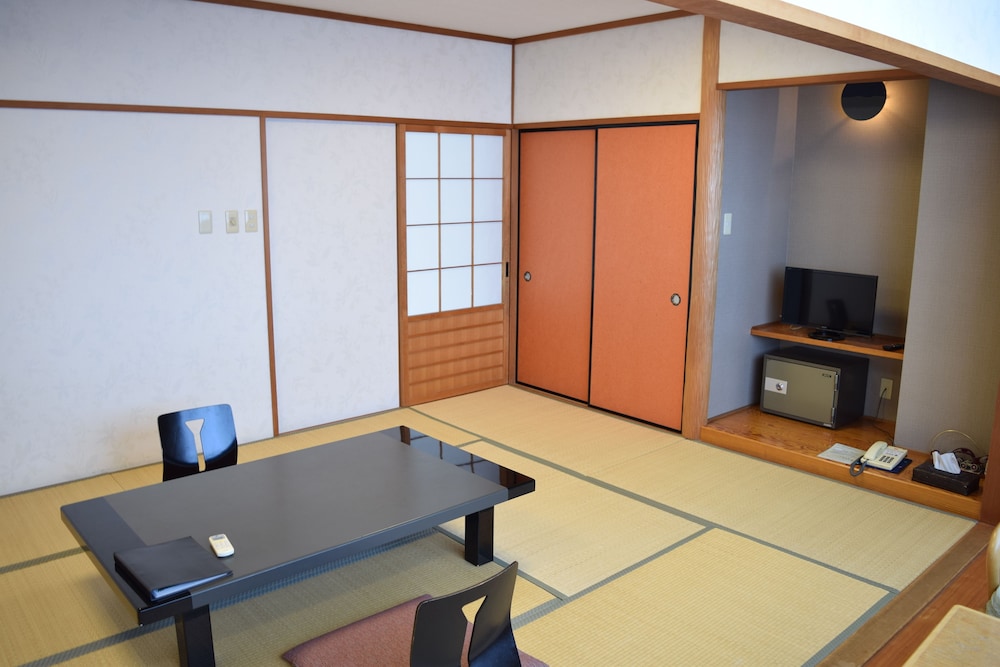 Ryokan Fukuzen 67/80