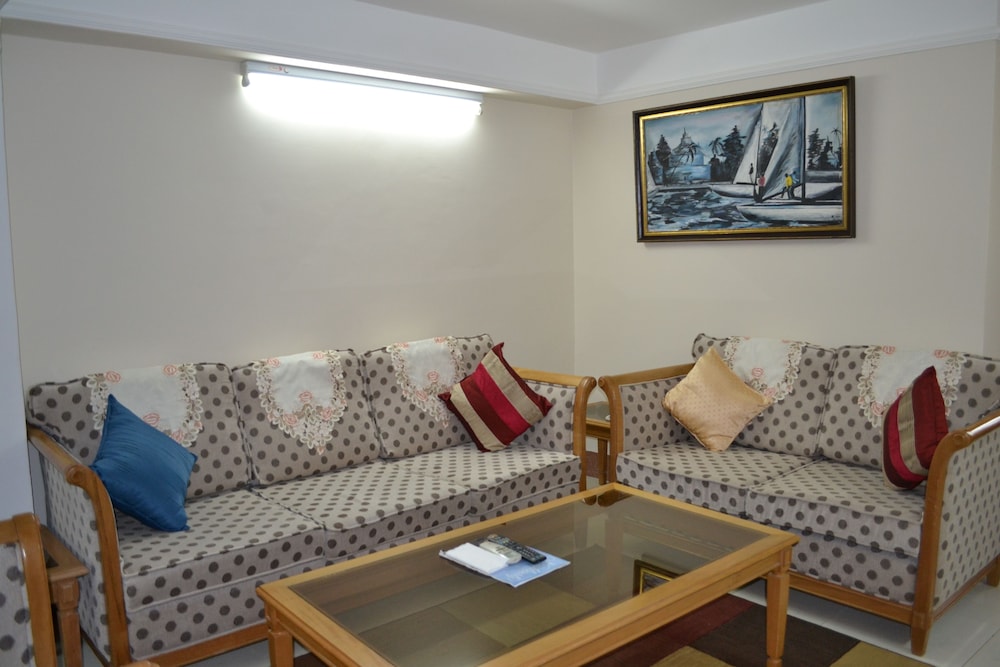 Paintsiwa Wangara Apartments 14/21