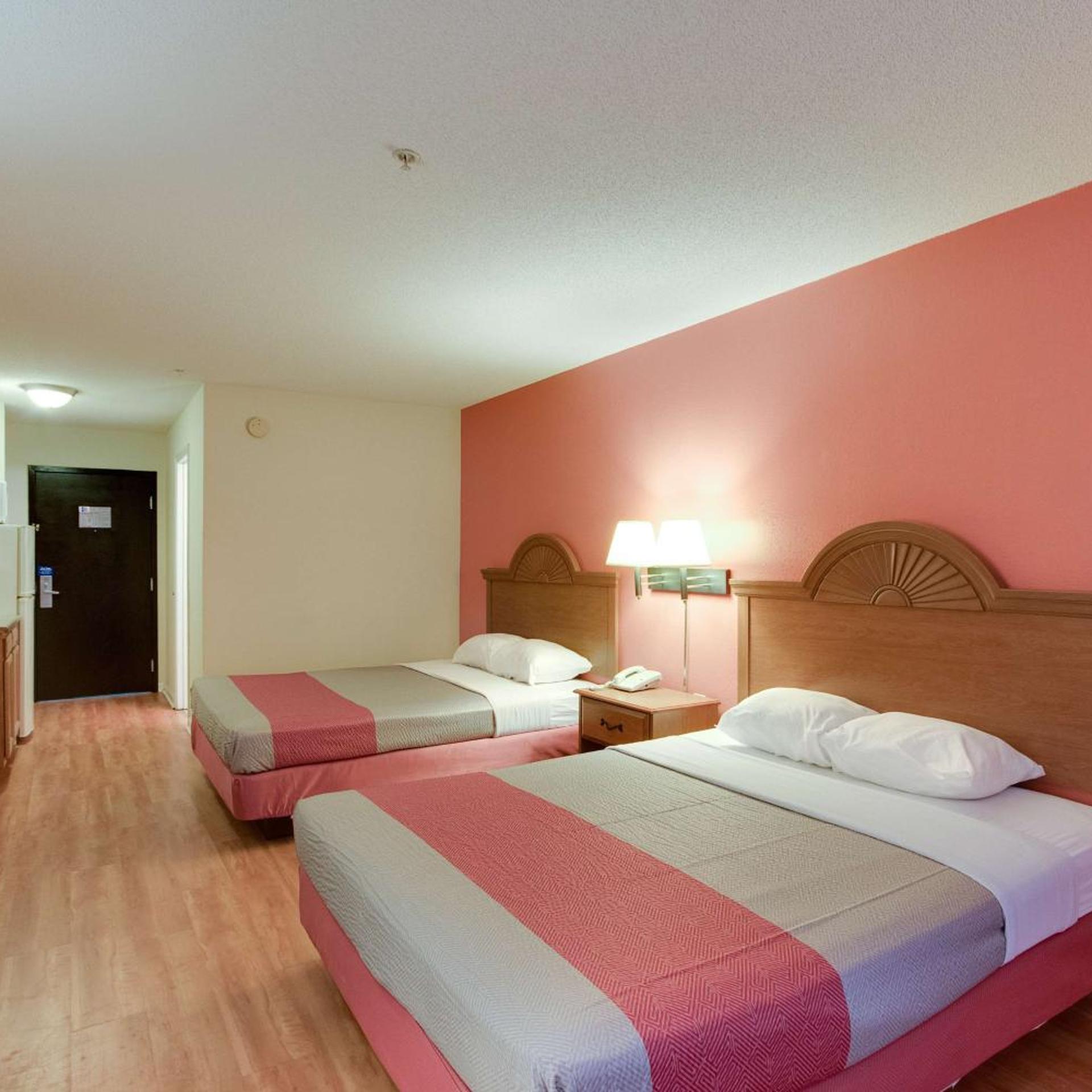 Room, 2 Queen Beds, Motel6 Hinesville, GA 6/9