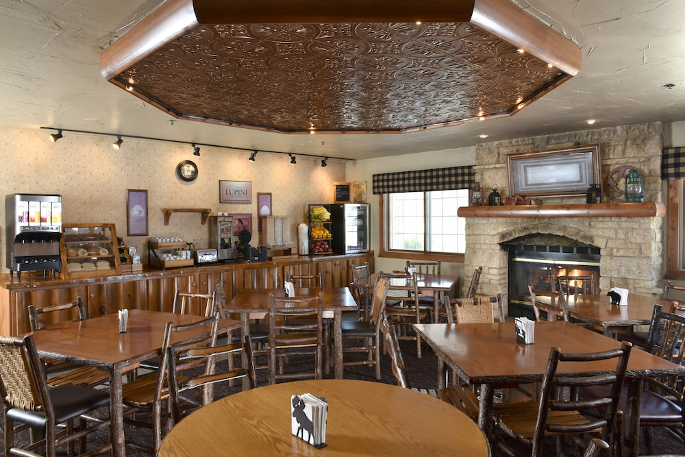 Stoney Creek Inn Galena 47/59