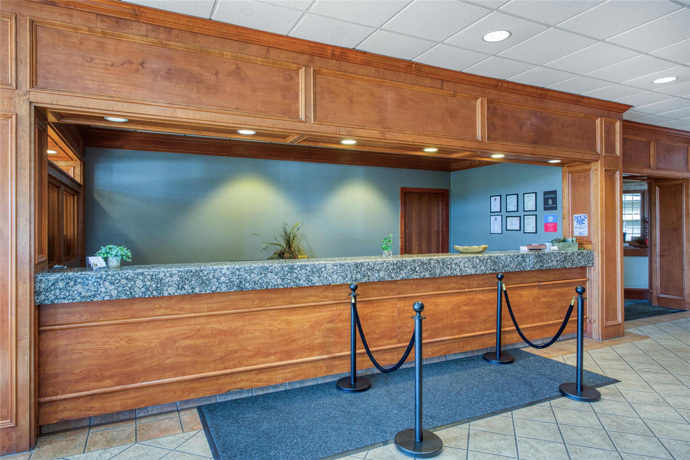 SureStay Plus Hotel by Best Western Price 4/28