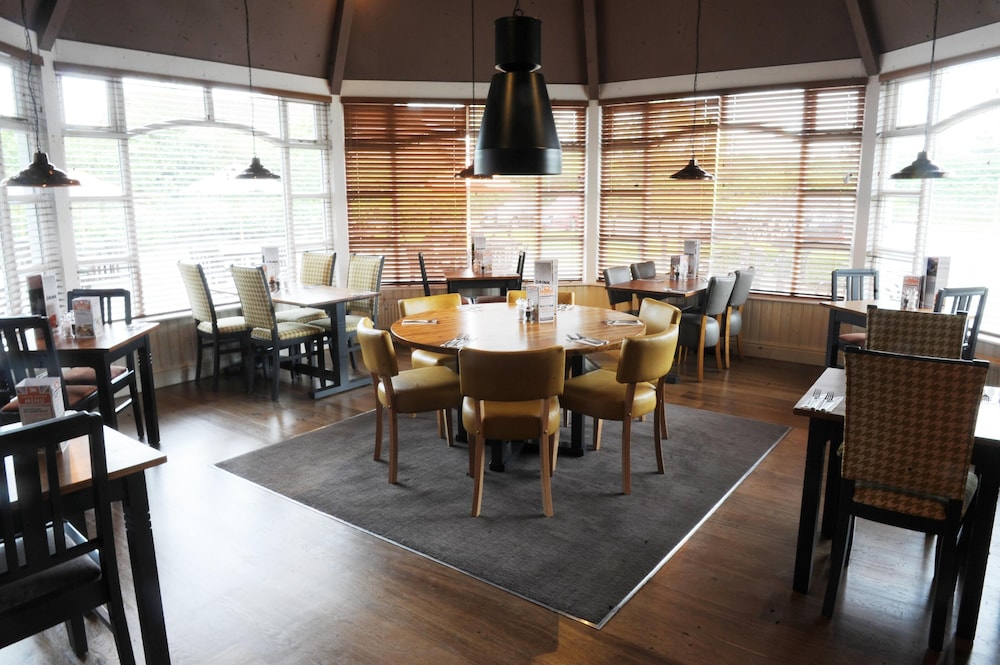 Premier Inn York North West 19/46
