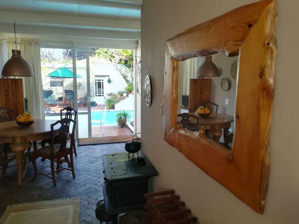 Newlands Guest House 18/39